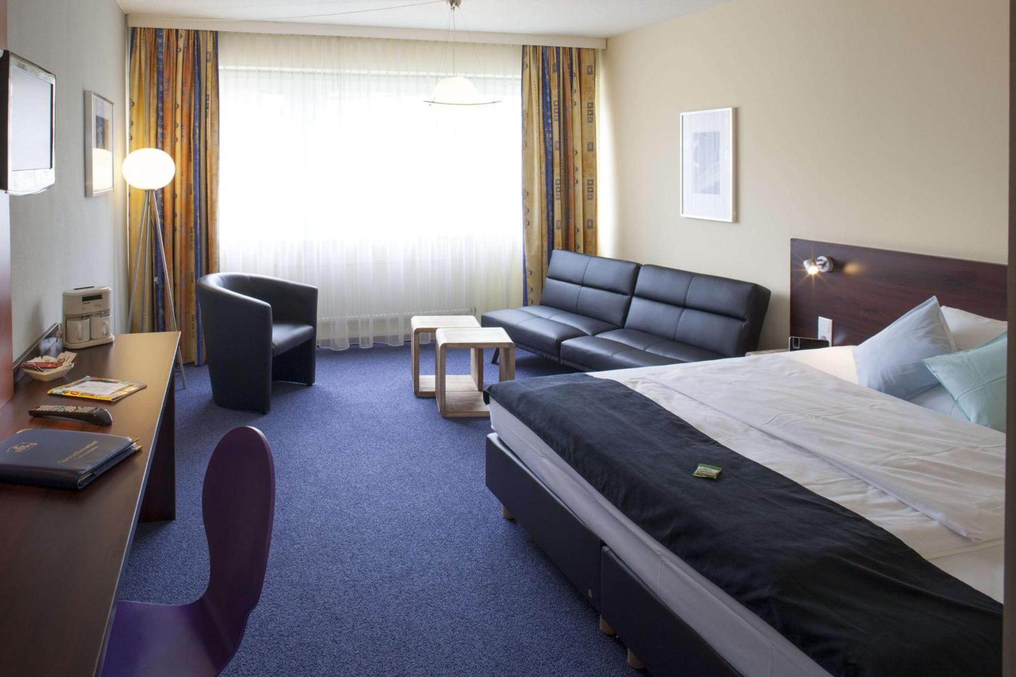 באונאטאל Best Western Hotel Ambassador מראה חיצוני תמונה