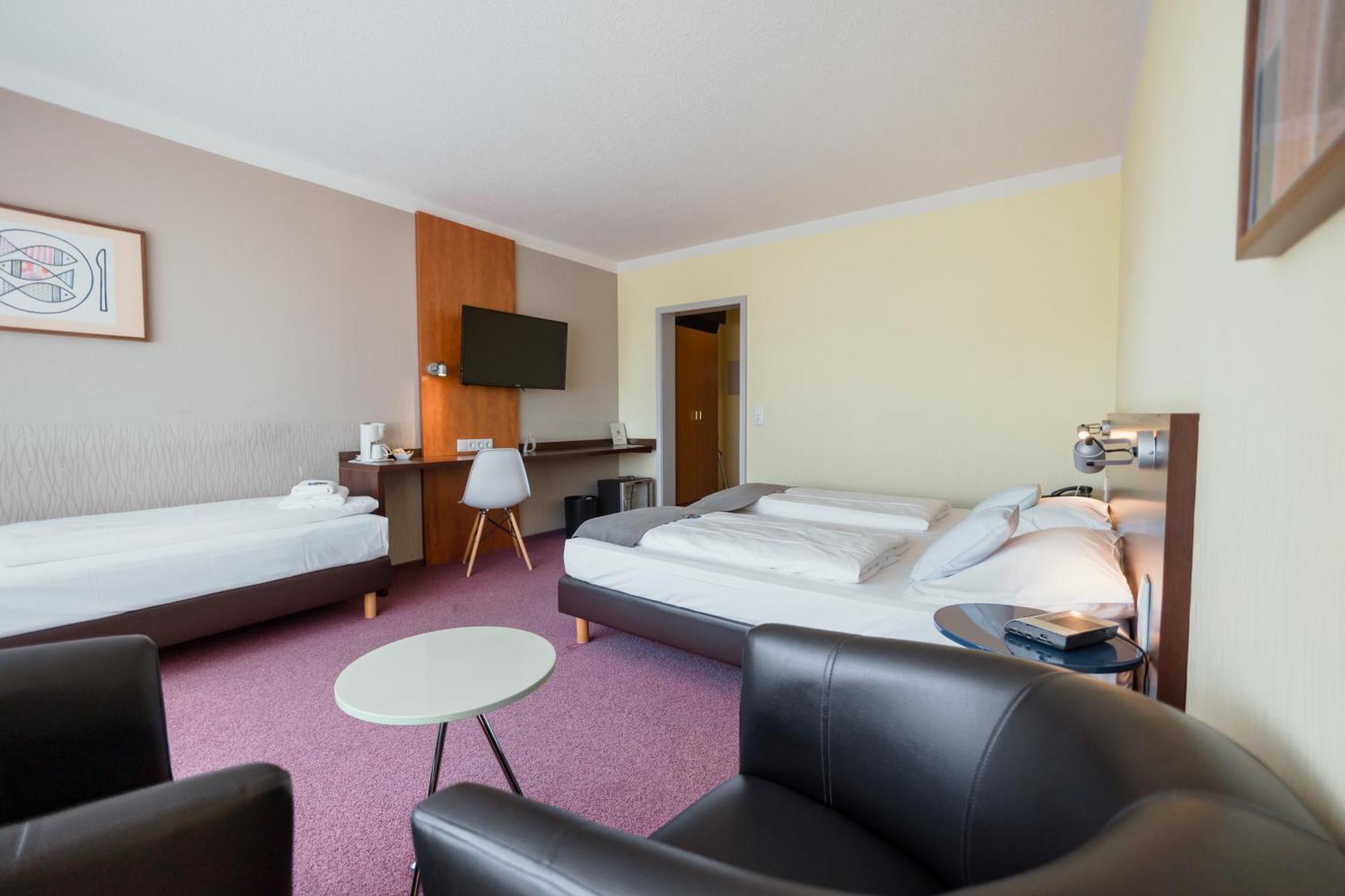 באונאטאל Best Western Hotel Ambassador מראה חיצוני תמונה