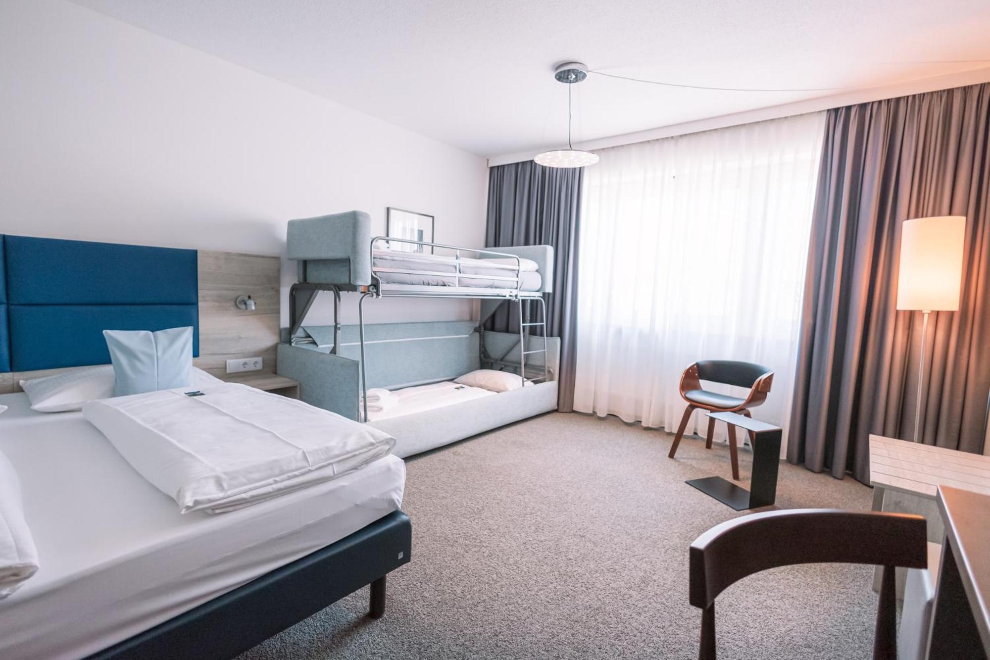 באונאטאל Best Western Hotel Ambassador מראה חיצוני תמונה