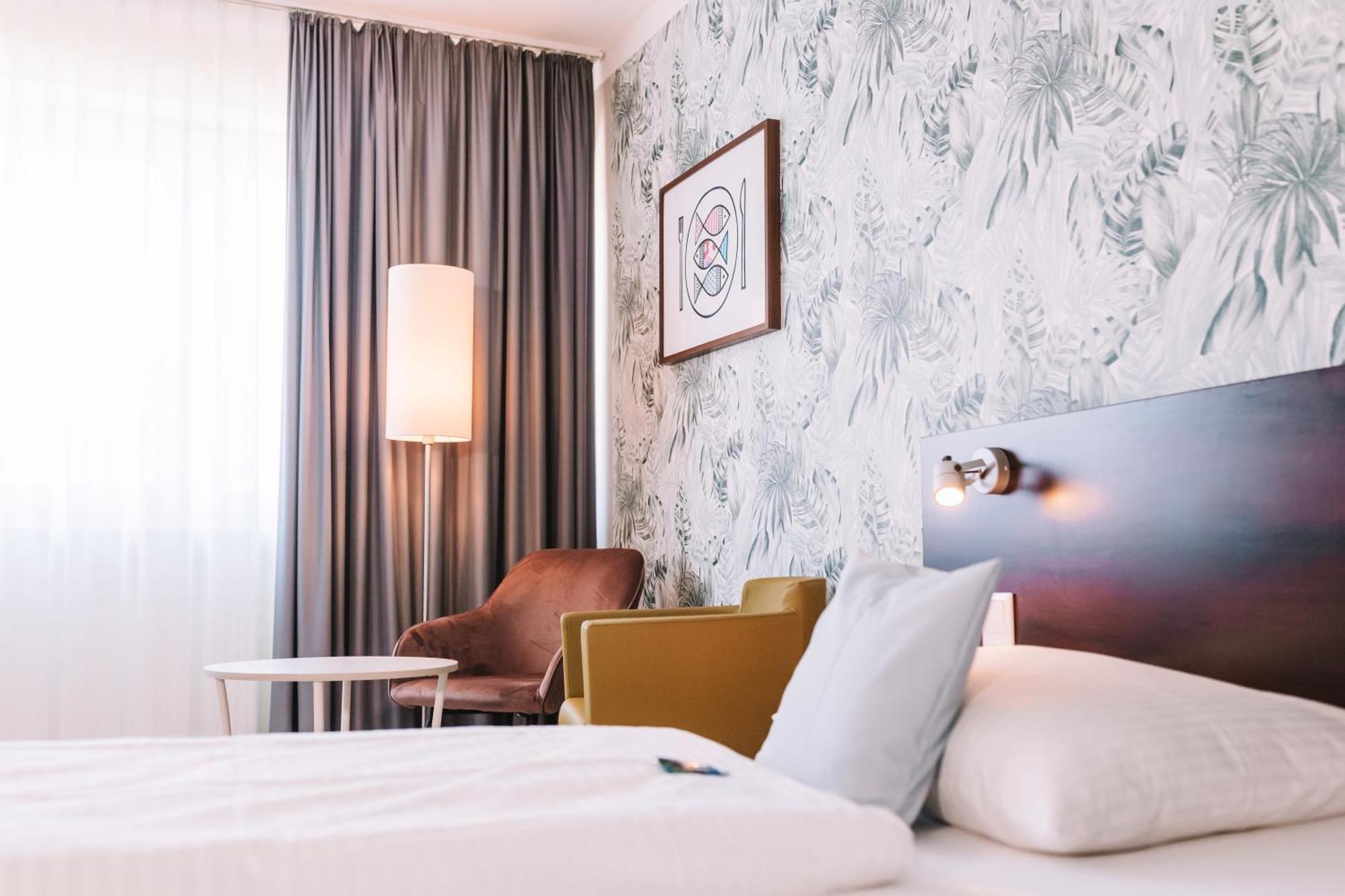 באונאטאל Best Western Hotel Ambassador מראה חיצוני תמונה